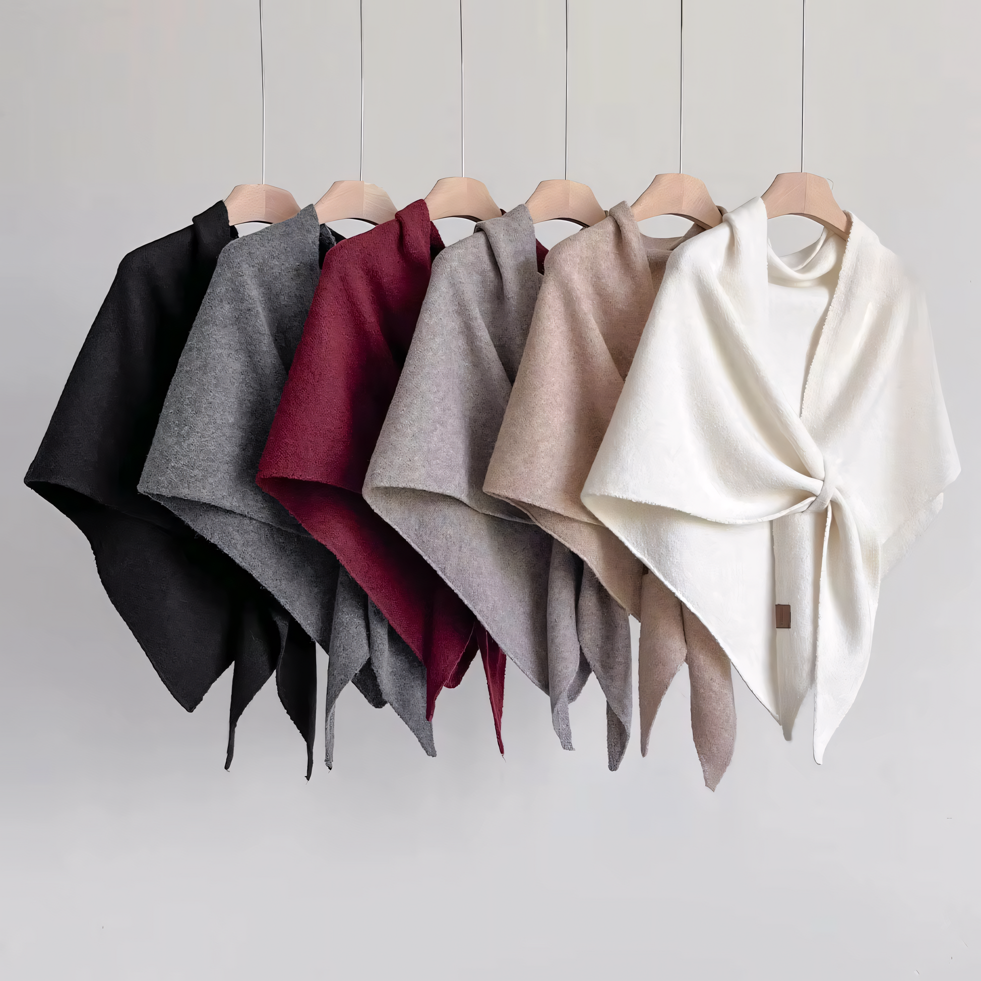 The Auréle - Classic Loop Shawl